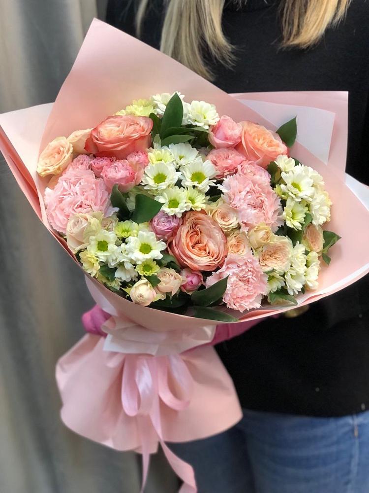 Букет цветов из: Гвоздики, Розы и Хризантемы в Долгоруково