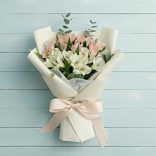 Букет цветов из:  Альстромерии в Долгоруково