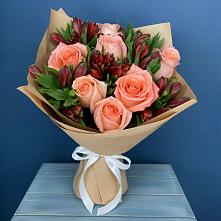 Букет цветов из:  Розы и Альстромерии в Долгоруково