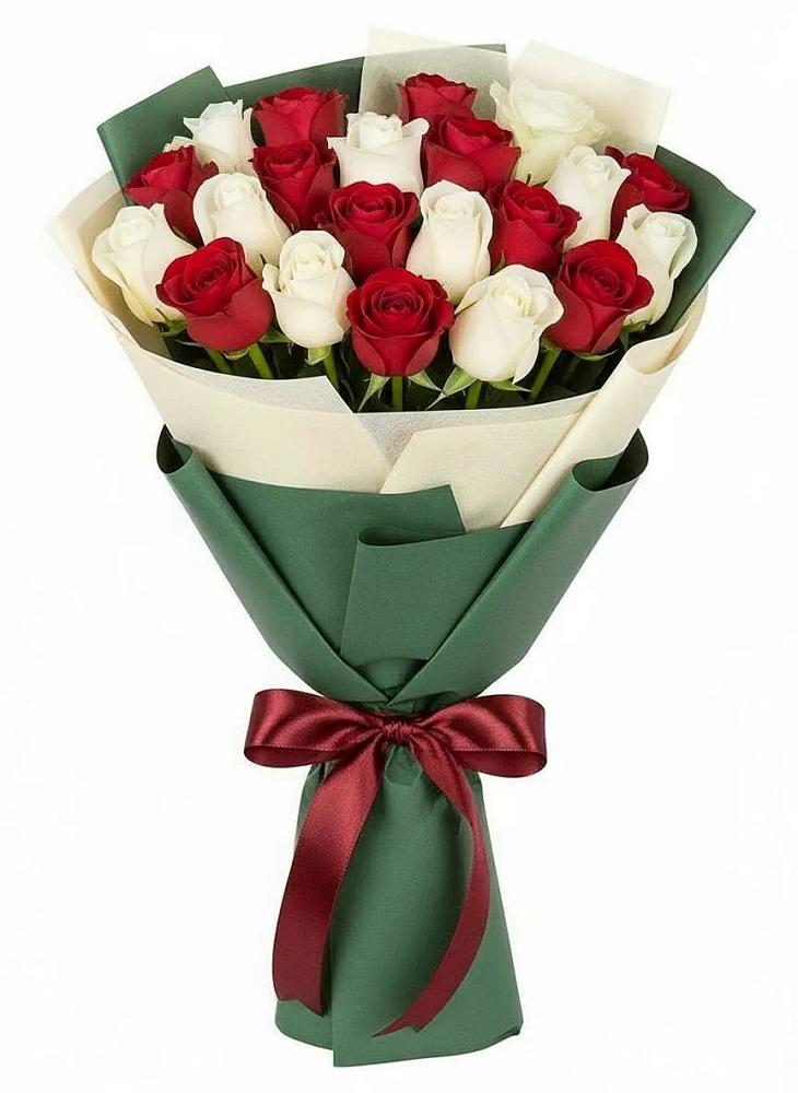 Букет Микс из красных и белых роз в Долгоруково