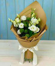 Букет цветов из:  Хризантемы и Лизиантусы #REPLACE_PRED# Долгоруково