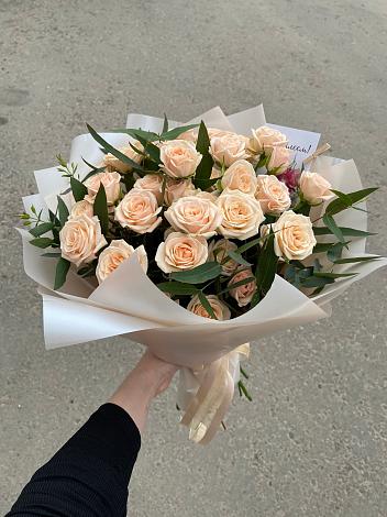 Букет Кремовые розы Латте в Долгоруково