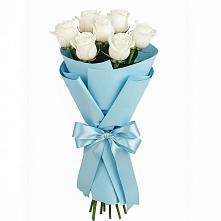 Букет 7 белых роз Проуд в Долгоруково