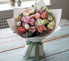 Букет цветов из:  Розы, Лизиантусы и Гвоздики в Долгоруково