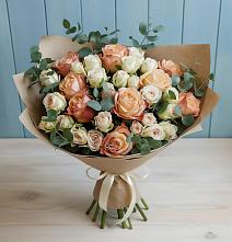 Букет цветов из:  Альстромерии и Розы в Долгоруково